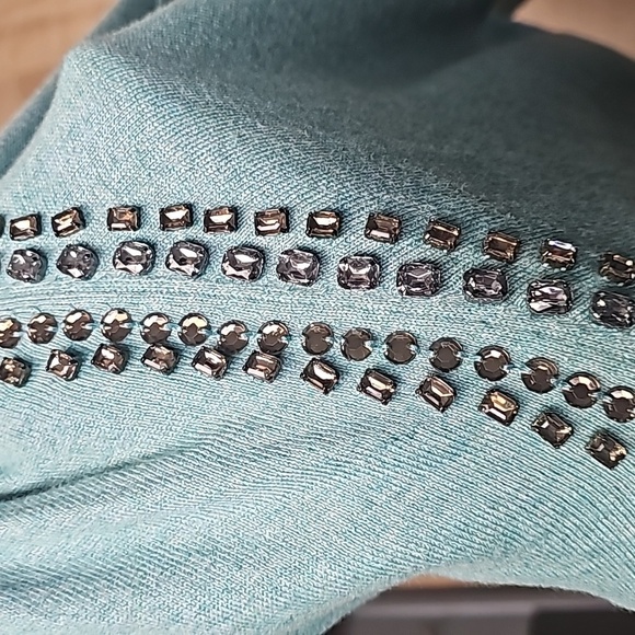 Women's Merona Jeweled sweater XL - Picture 4 of 4